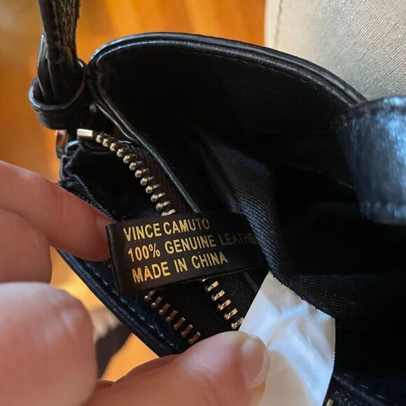 VINCE CAMUTO | LEAH black leather shoulder bag - Picture 9 of 12